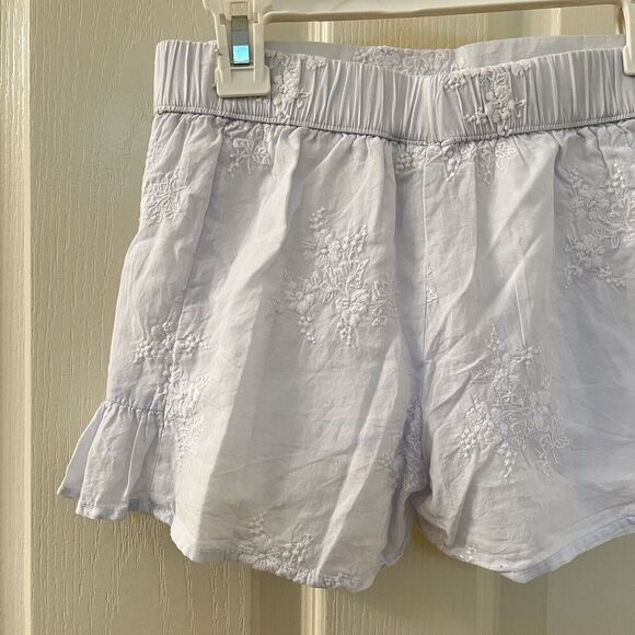 Janie and Jack Blue Skies Light Blue Floral Embroidered Shorts Girls Size 8 - Picture 8 of 9